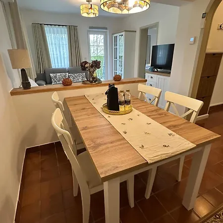 Bella Mura Nature Lipa 109 * Podčetrtek